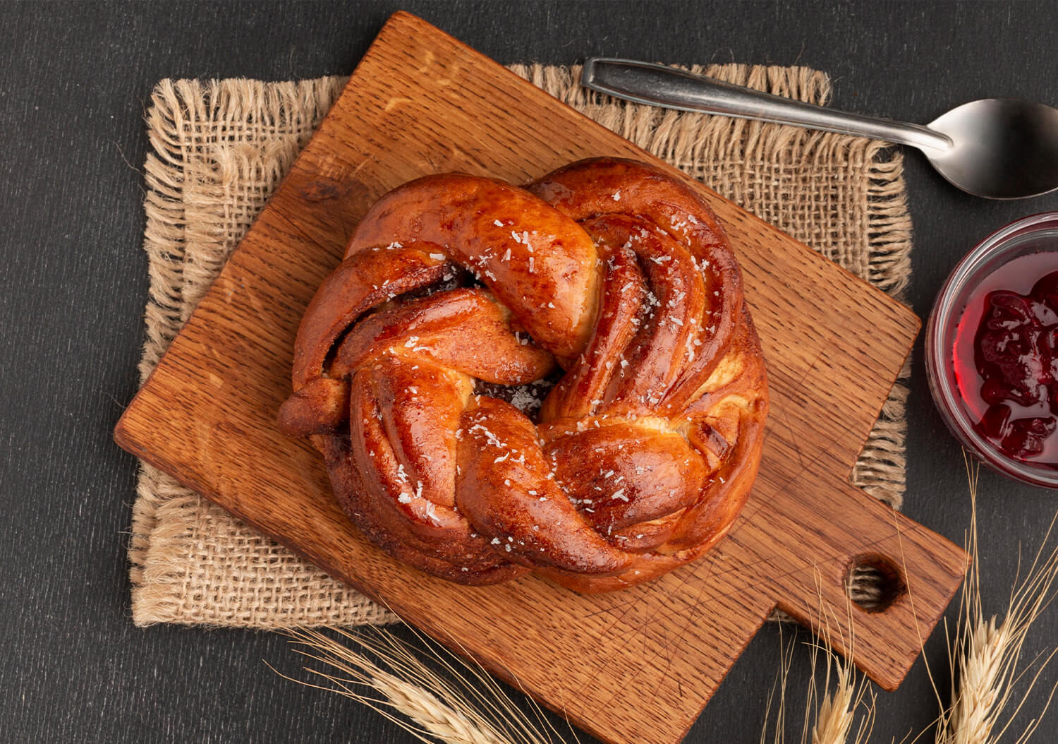 Homemade Cinnamon Raisin Bagels with Honey – Tasty froks